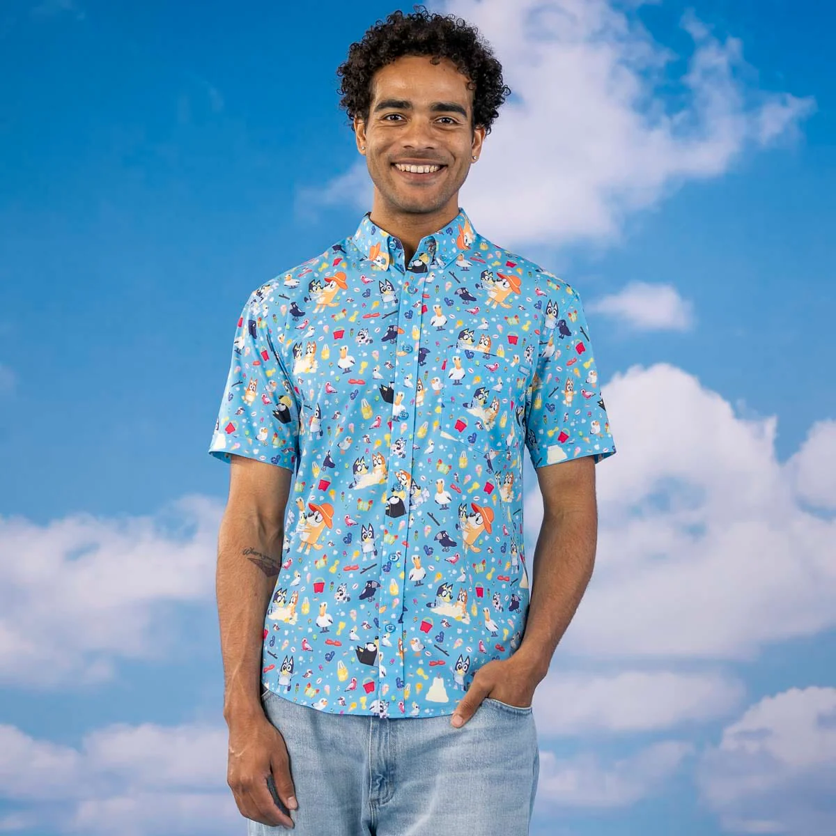 Bluey "Beach Day" – KUNUFLEX Short Sleeve Shirt - Image 3
