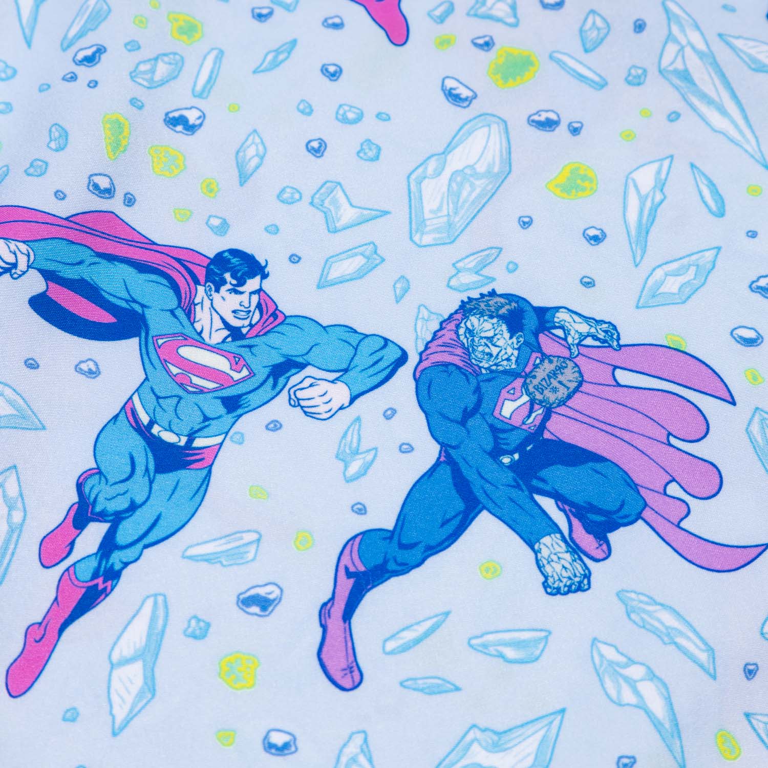 Superman™ "Superman vs. Bizarro™" – KUNUFLEX Short Sleeve Shirt - Image 4