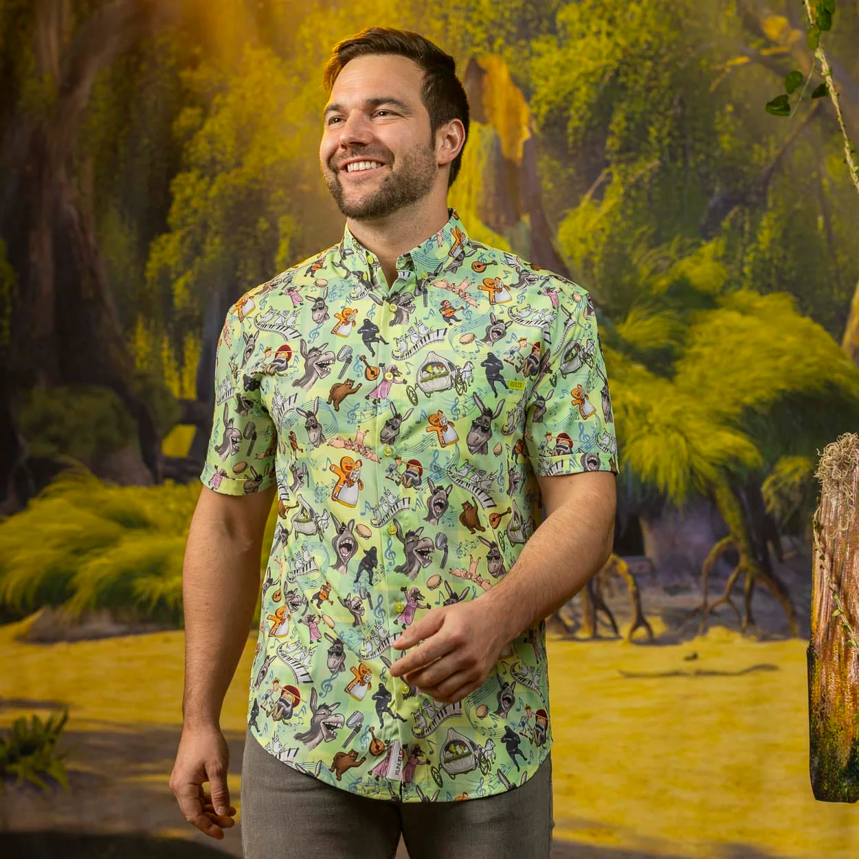 Shrek "Duloc and Roll" – KUNUFLEX Short Sleeve Shirt - Image 3