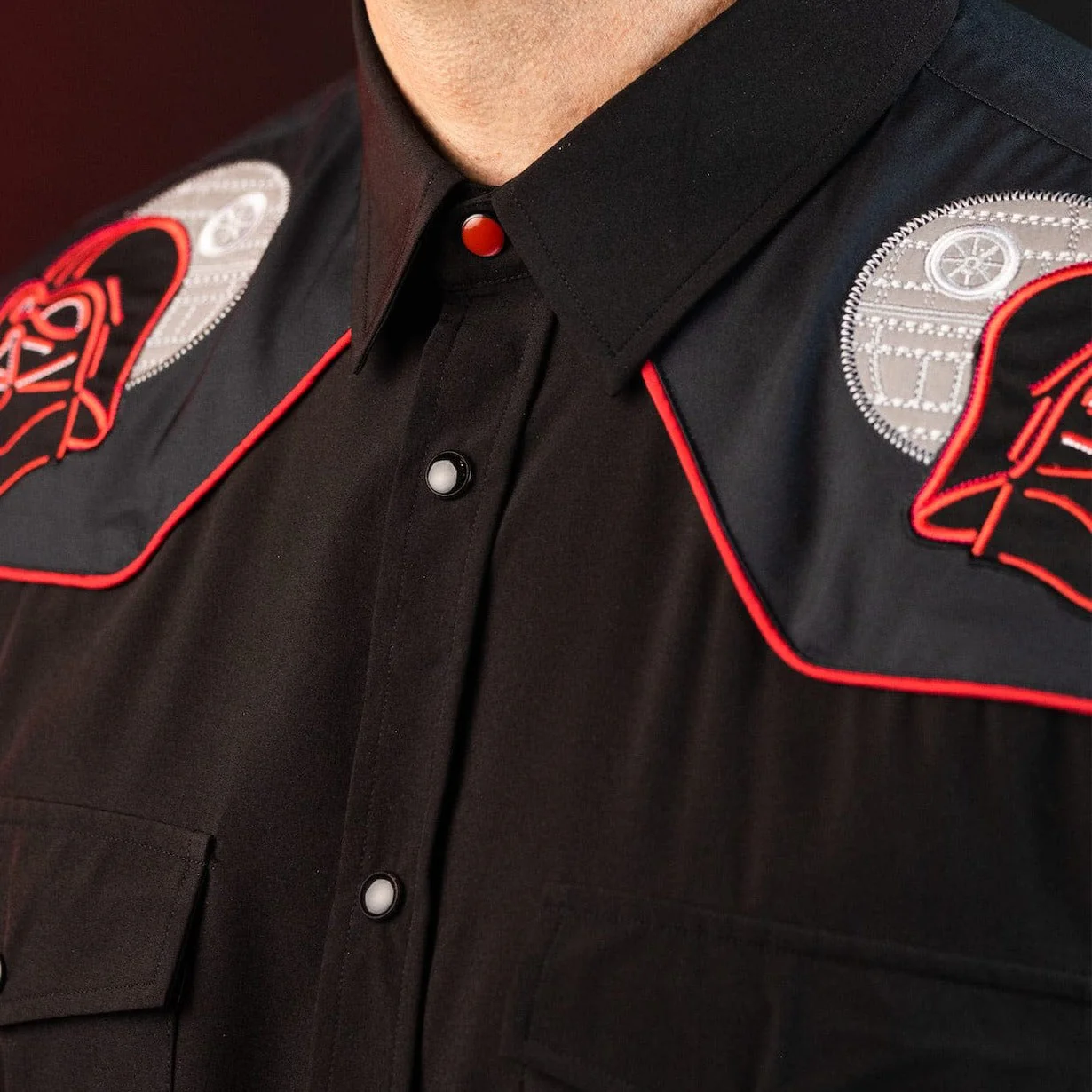 Star Wars™ “The Ultimate Weapon” – Roper Short Sleeve Shirt - Image 6